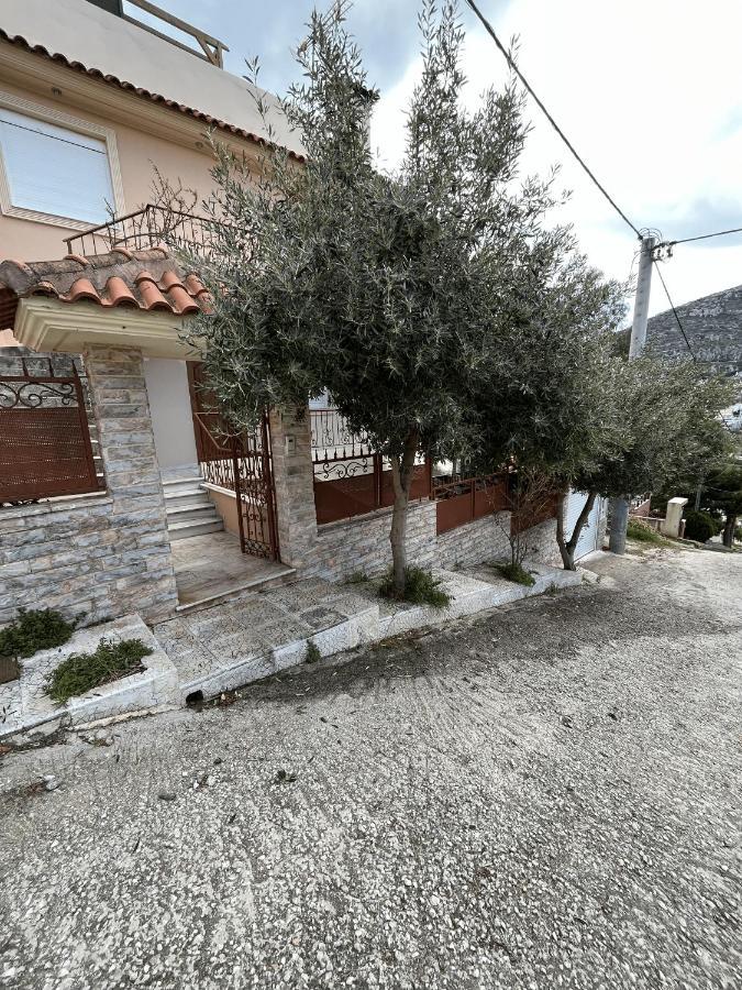 Mountain Hideaway - Apartment Porto Rafti